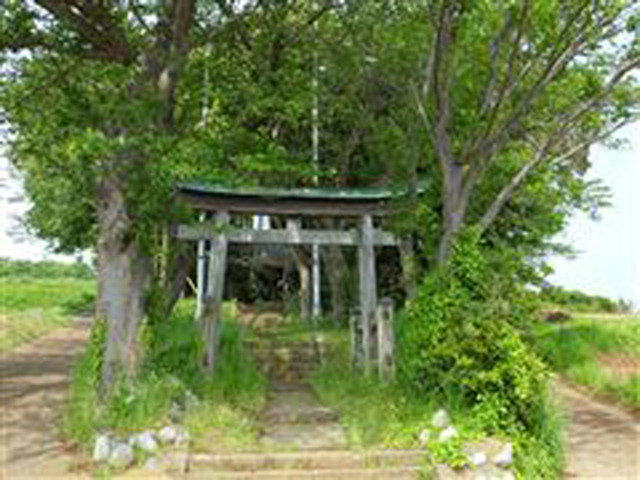 八釼神社・「かんまん不動」